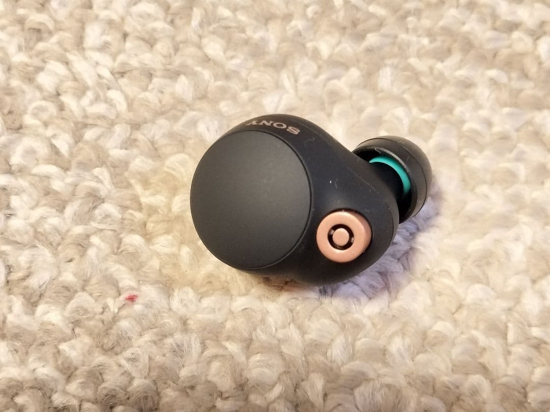 イヤホン新品交換済み　SONY WF-1000XM4 ワイヤレスイヤホン