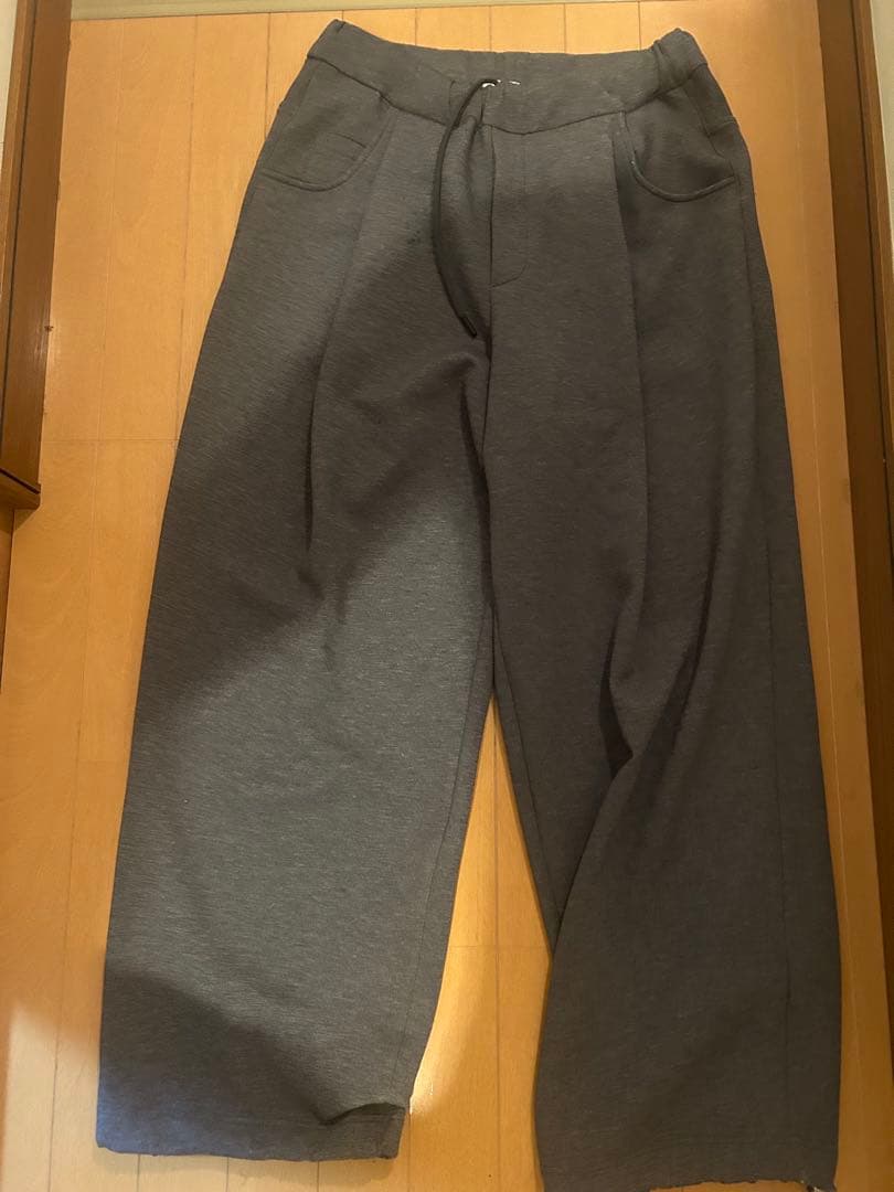 neon sign ワイドスラックス