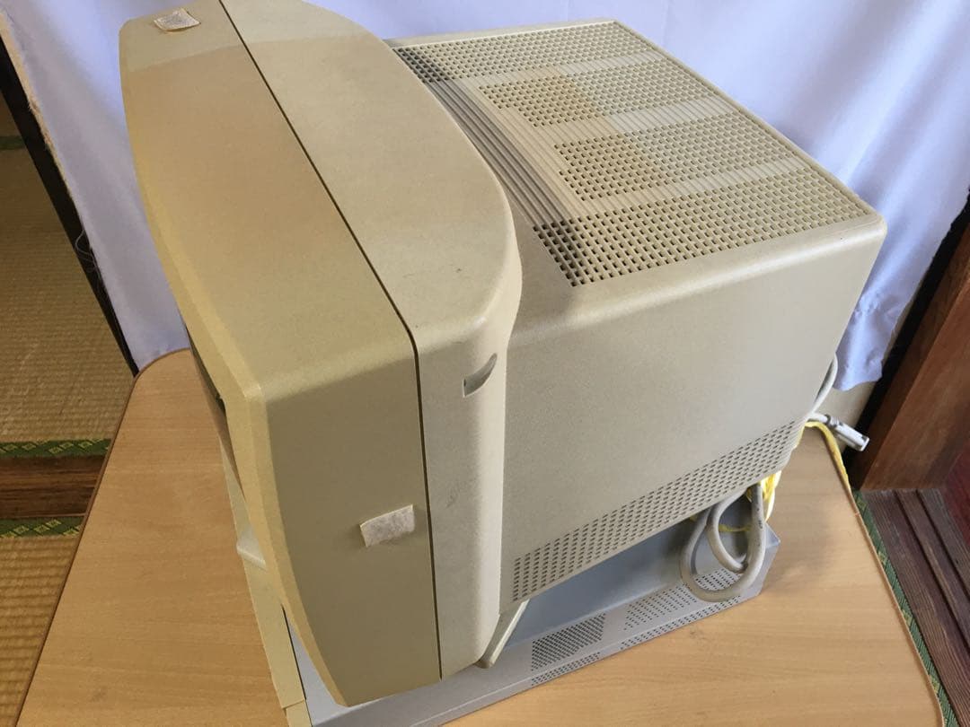 昔のレトロなディスクトップパソコン。ハンドメイド、ブラウン管、古い、送料無料。