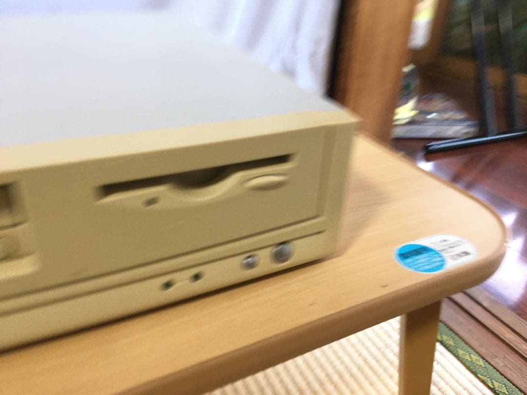 昔のレトロなディスクトップパソコン。ハンドメイド、ブラウン管、古い、送料無料。