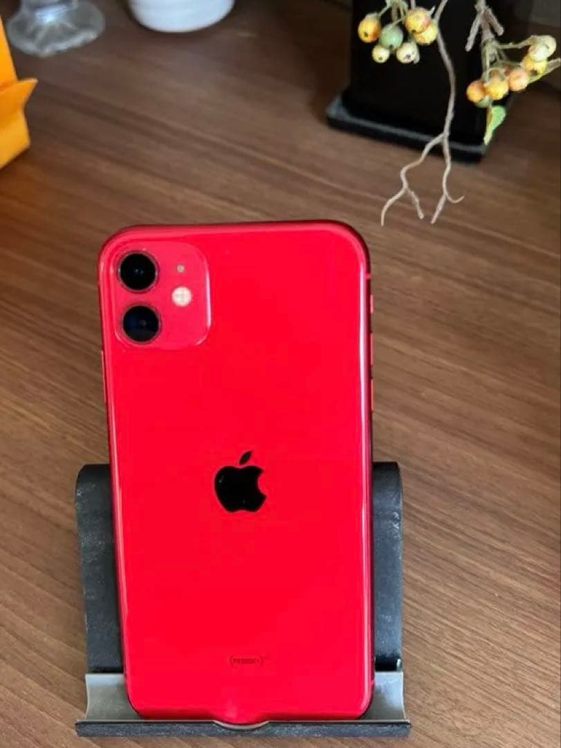 美品　Apple iPhone 11 (レッド)