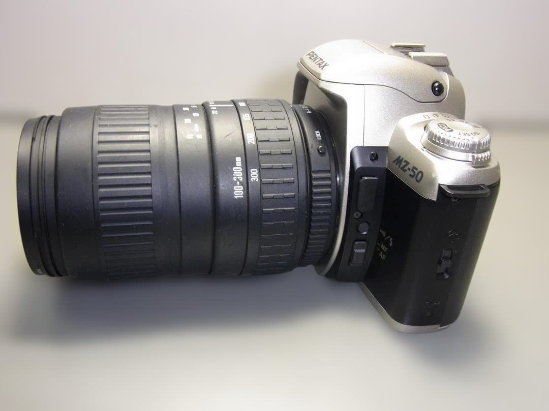 091 PENTAX MZ-50 一眼レフカメラ SIGMAレンズ付き送料込み
