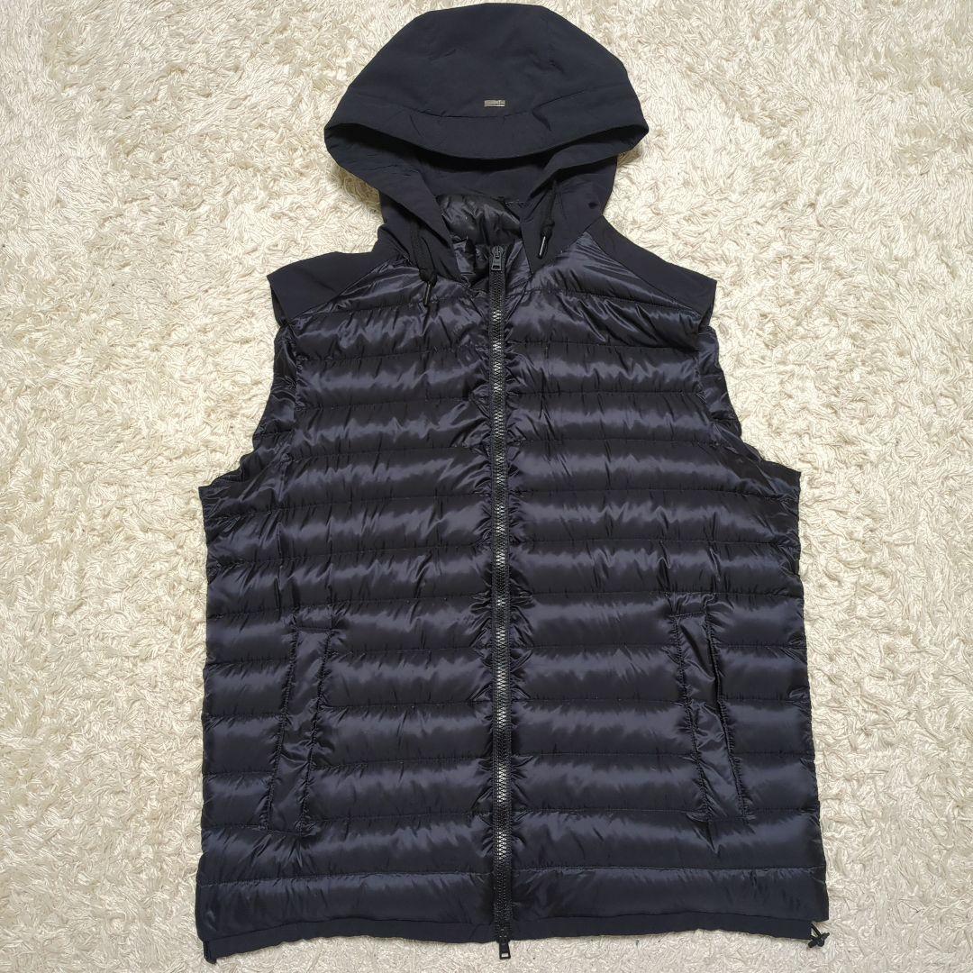 HERNO ヘルノ ダウンベスト フード付 ブラック メンズ 50