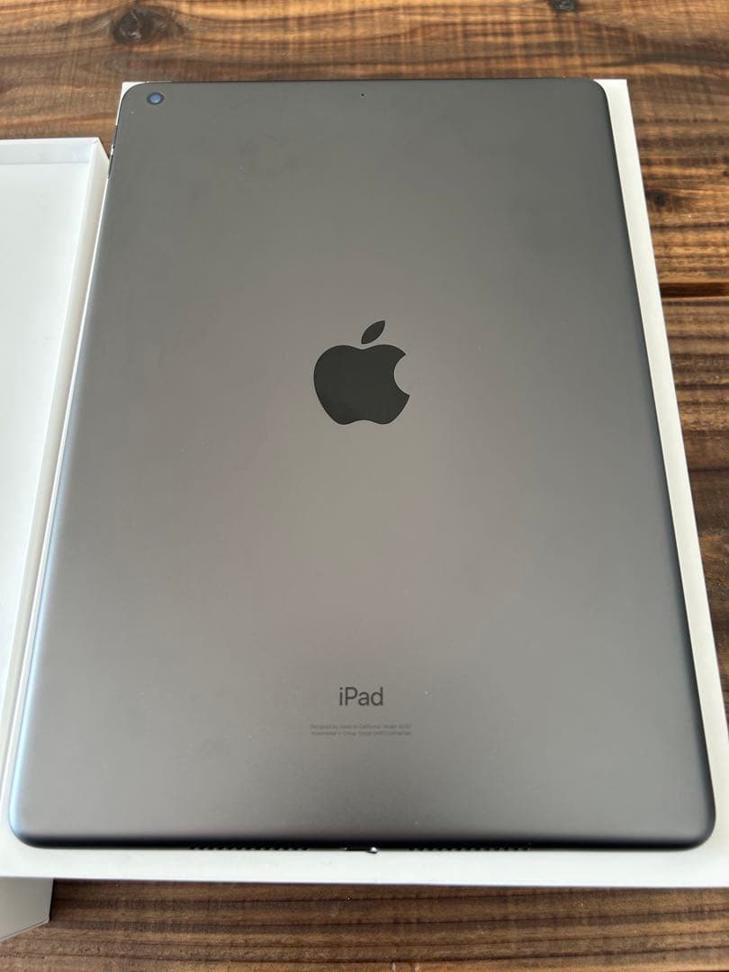 Apple iPad (第7世代) MW742J/A 32GB スペースグレイ