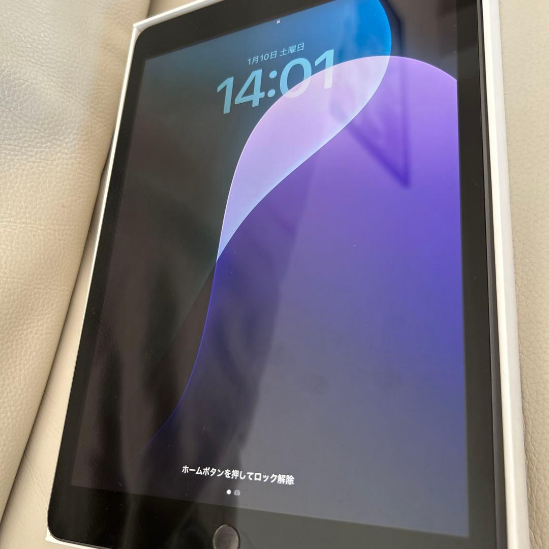 Apple iPad (第7世代) MW742J/A 32GB スペースグレイ