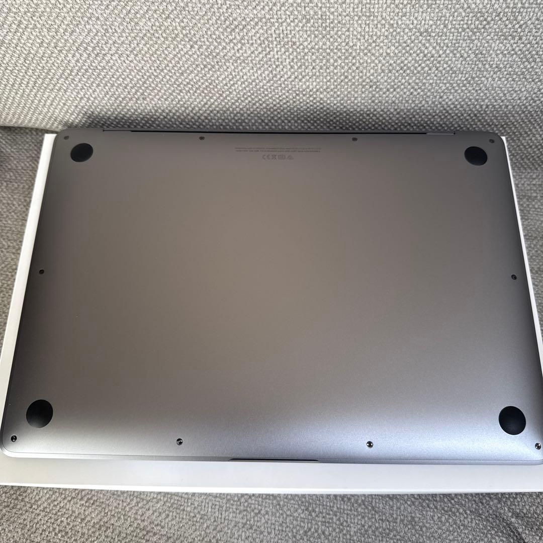【美品】MacBook Air 13.3インチ M1チップ スペースグレイ
