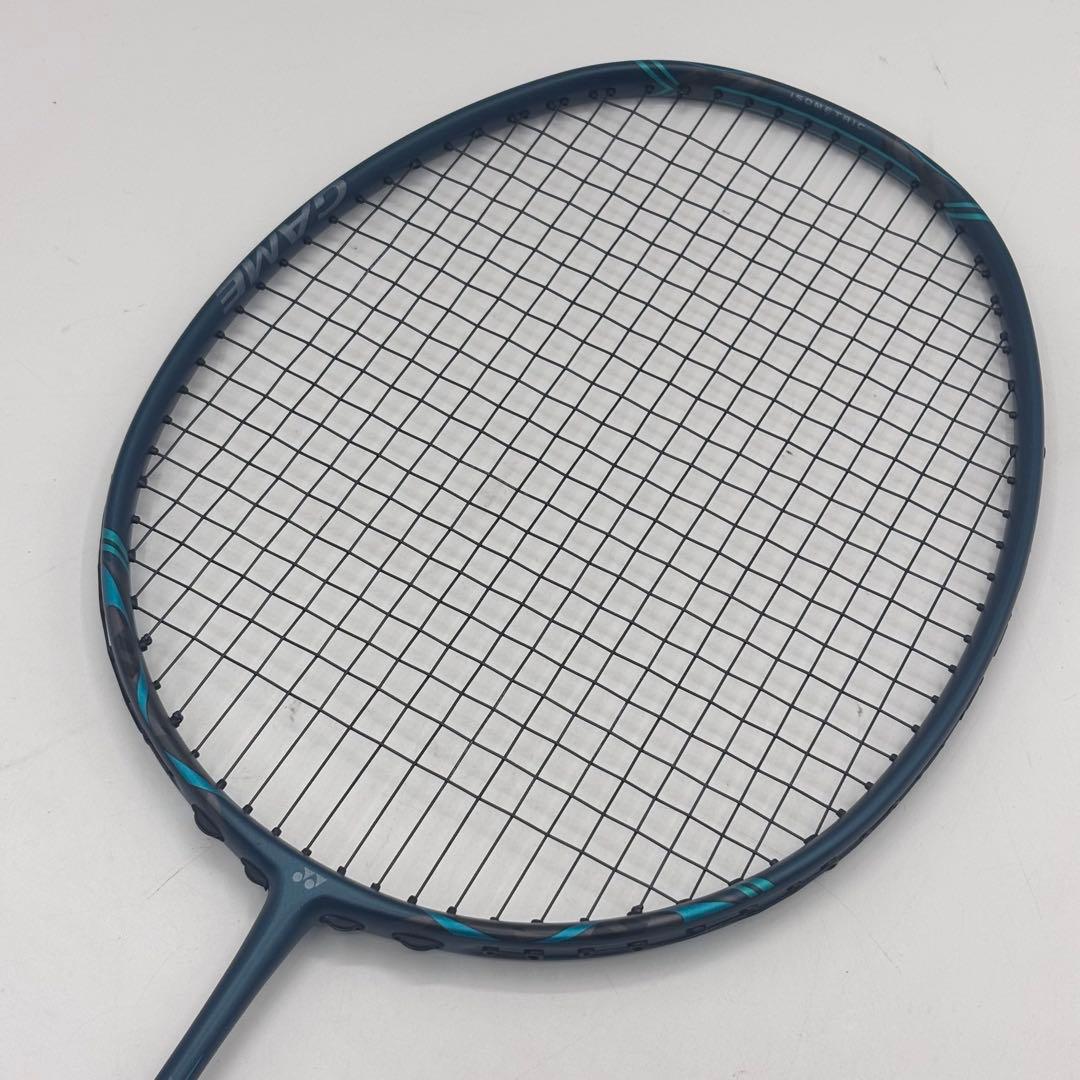 美品　NANOFLARE800 GAME バドミントンラケット