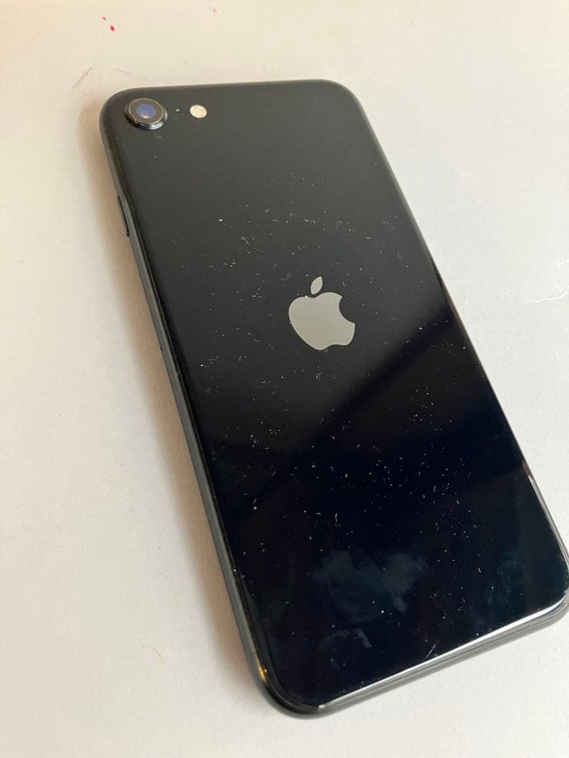 【中古・箱付き】Apple iPhone SE3 64GB スペースグレー 本体
