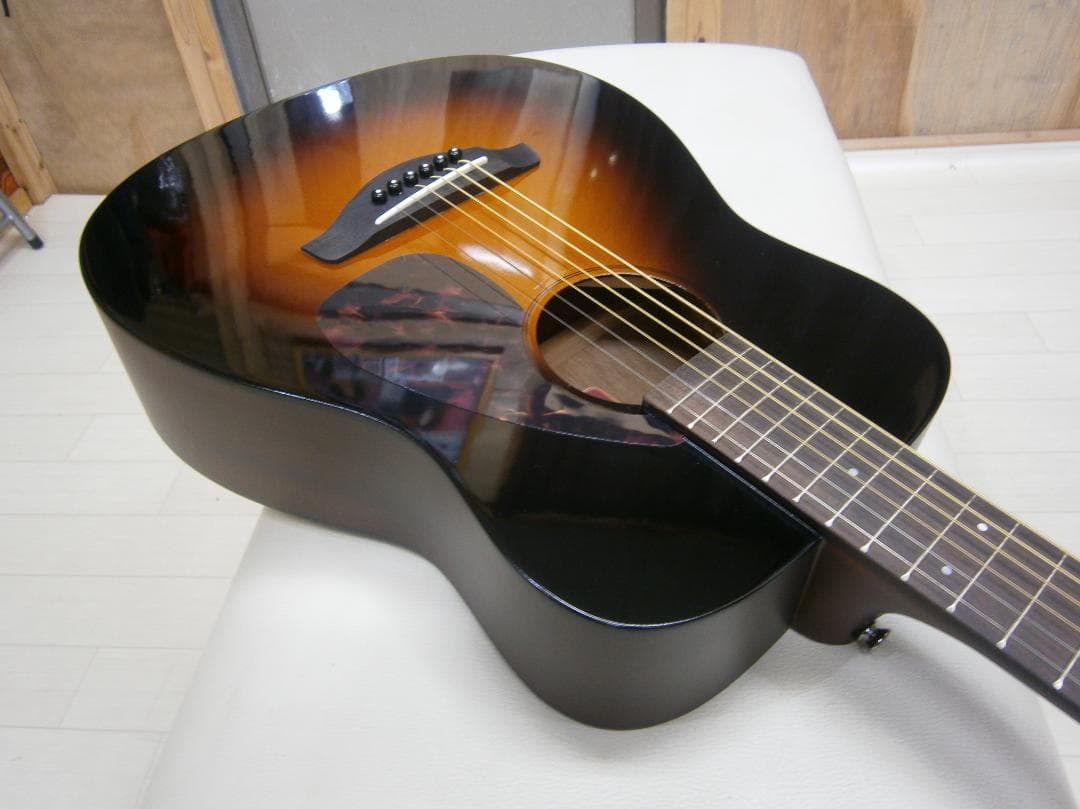 期間限定特価ヤマハ＜FGジュニア・JR-2＞ミニギター・純正ギグバックケース付き