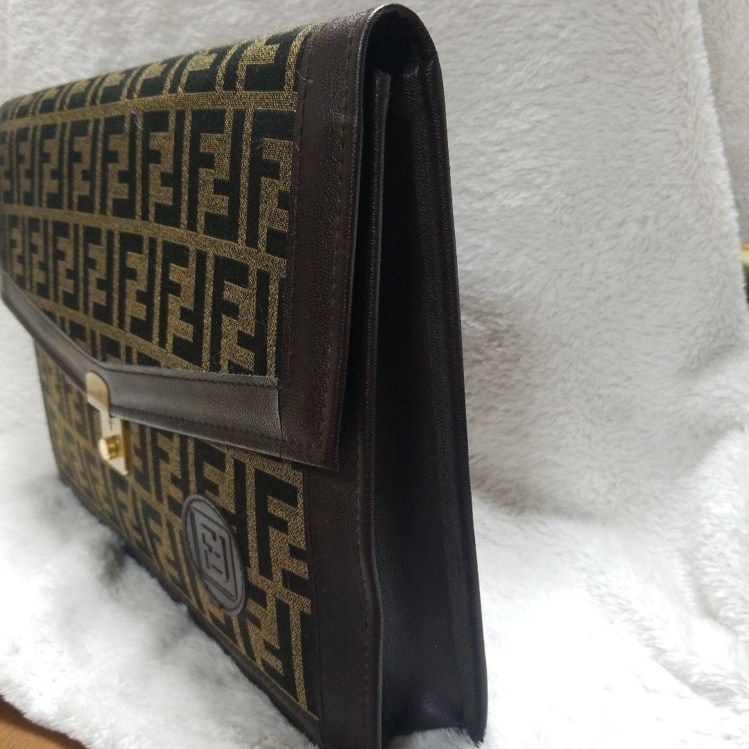 ビンテージ Fendi FFロゴクラッチバッグ レトロ