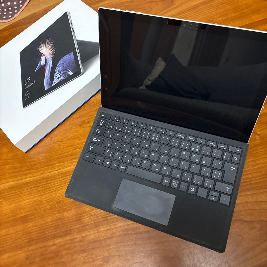 Microsoft Surface Pro 中古　スクリーン難あり