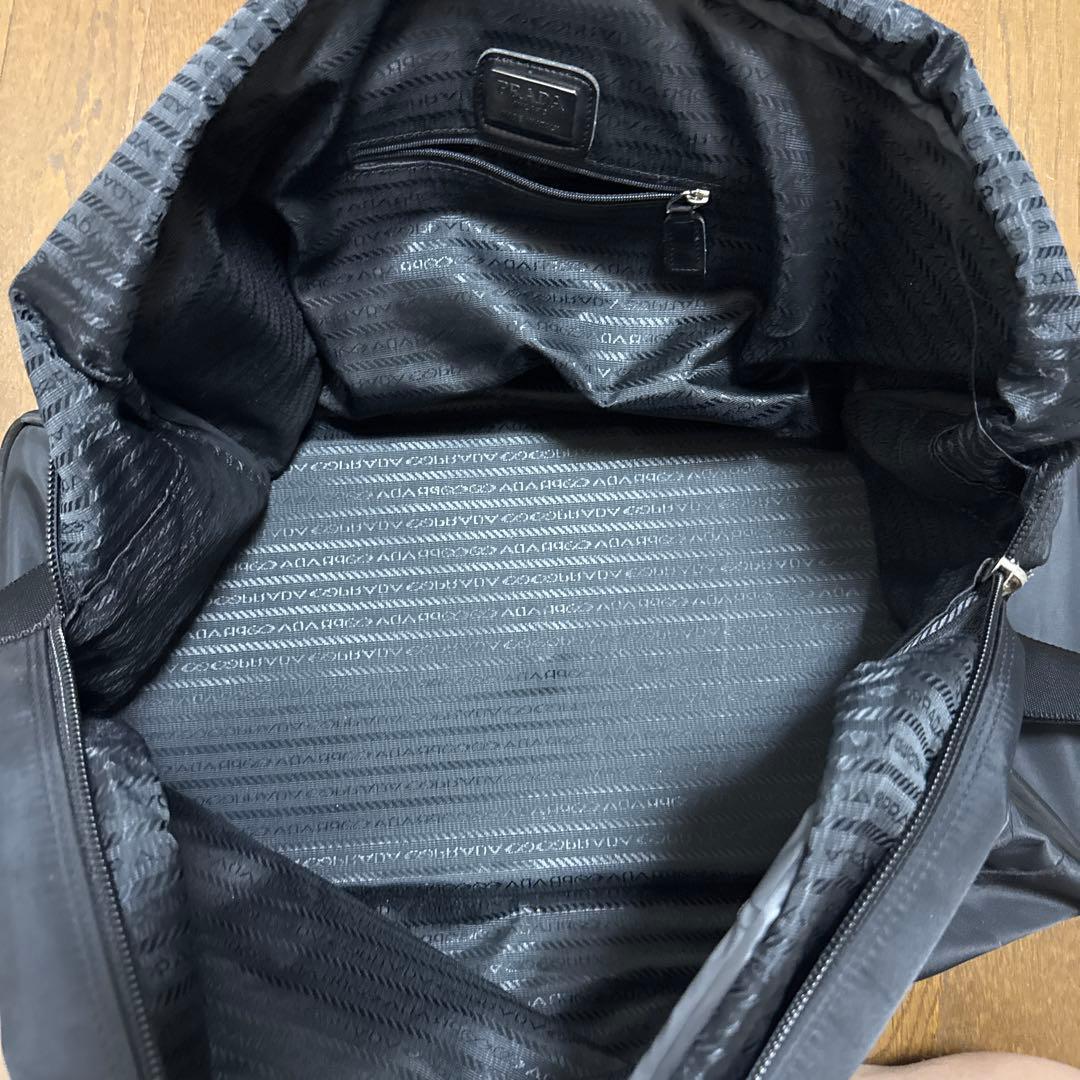 【美品】PRADA　ボストンバック　南京錠　ナイロン　黒　三角プレート　大容量