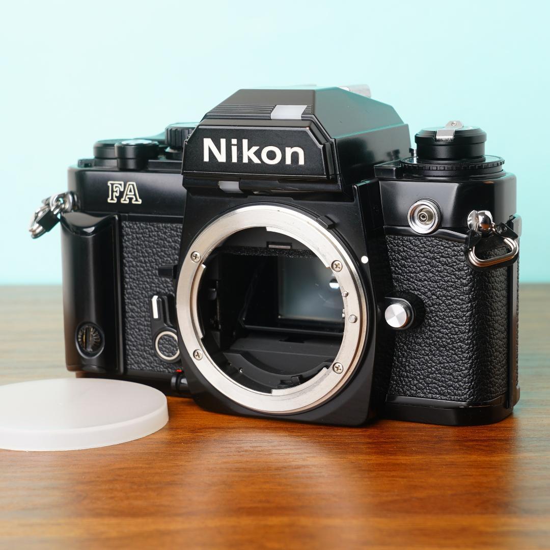 [美品] 完動品◎Nikon FA ボディ ブラック フィルムカメラ #881