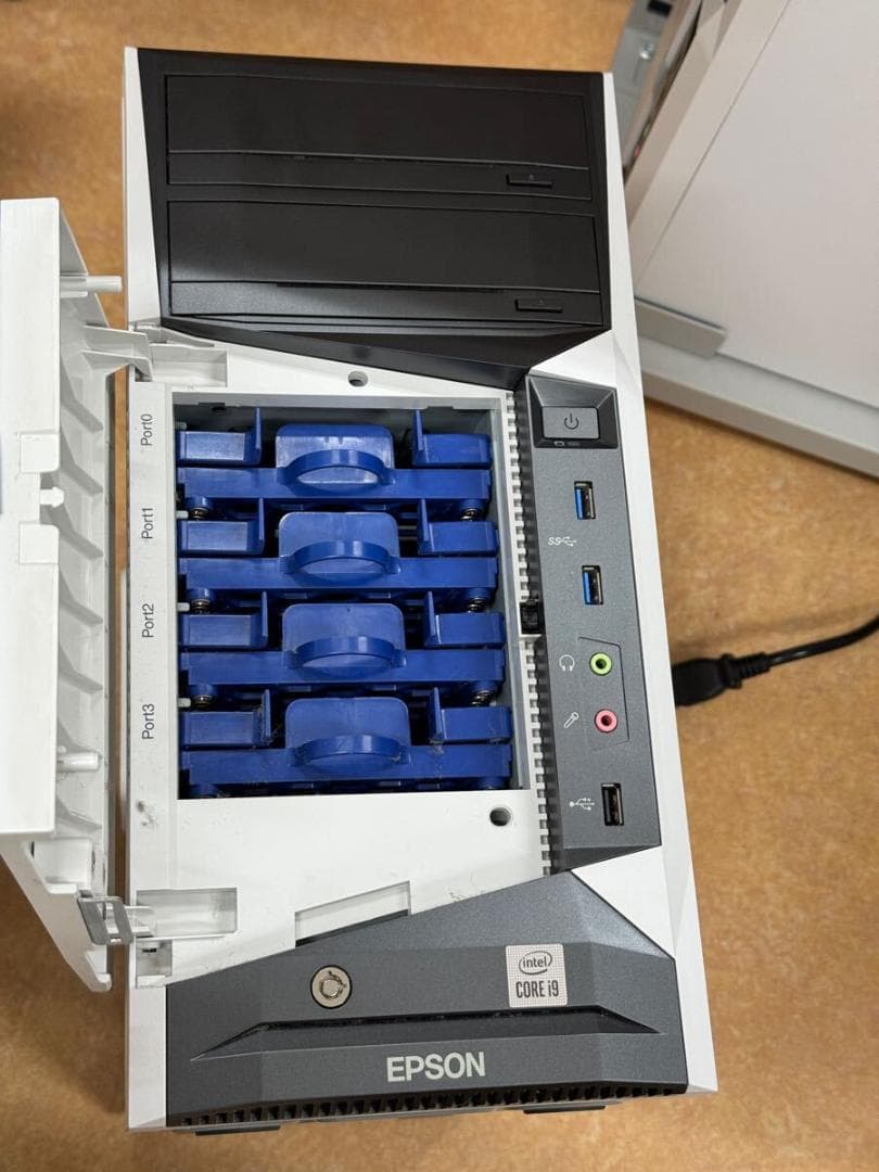 Core i7-10700F 32GBメモリ 1TB SSD 2TB HDD