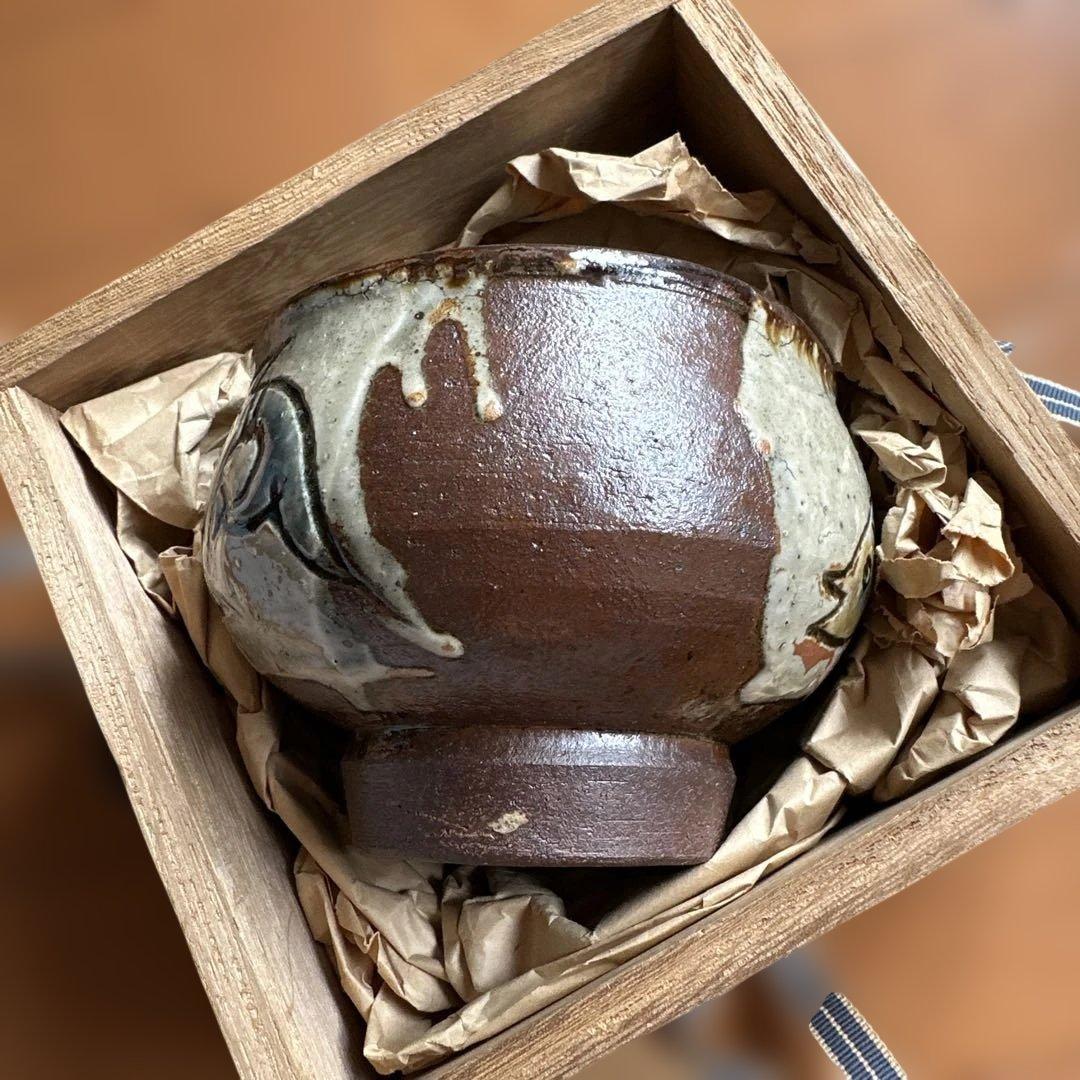 陶芸家、人間国宝、金城次郎、笑い魚紋茶碗