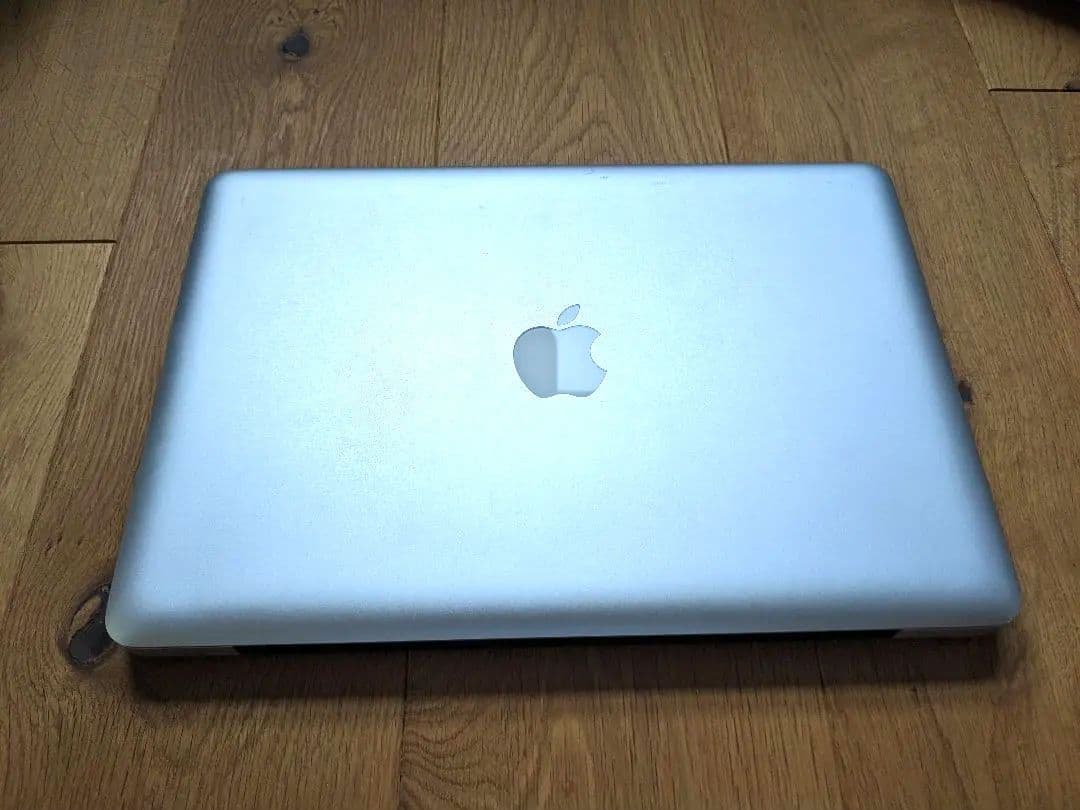 MacBook Pro 13インチ　16GB