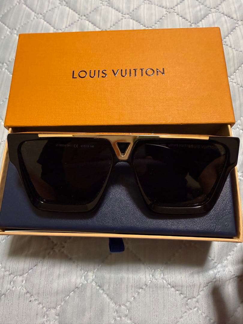 ルイヴィトン　サングラス　エビデンス　早い者勝ち