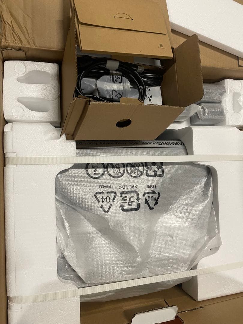 JBL BAR 1000 サウンドバー　ブラック