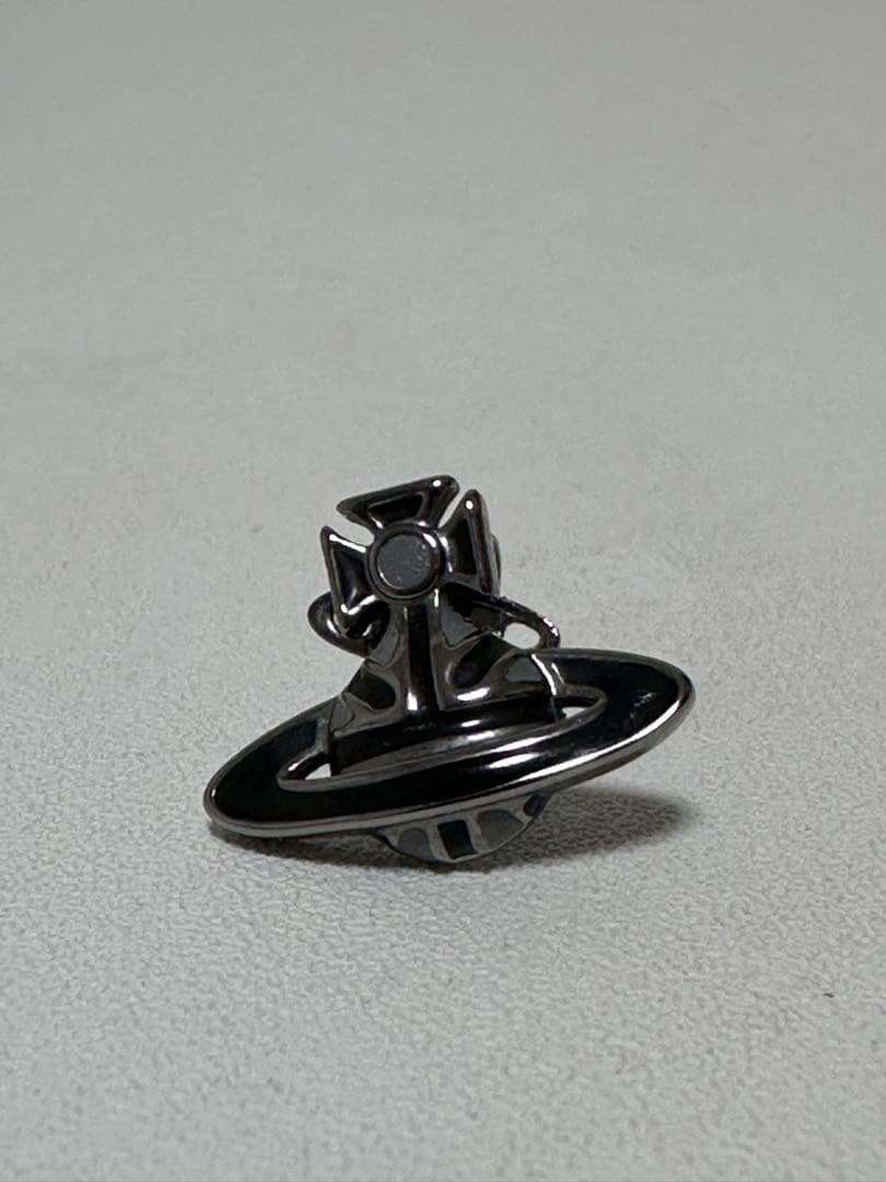 ヴィヴィアンウエストウッド ピアス片耳