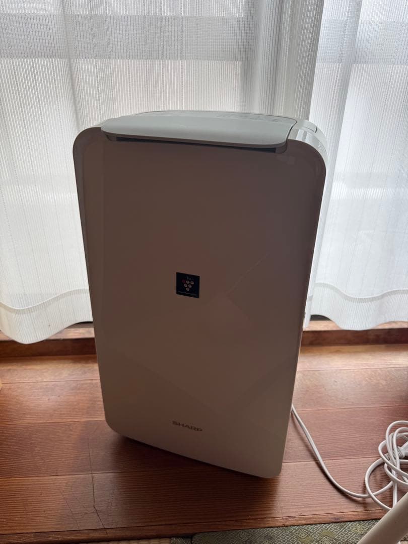 【限定値下げ！！！】シャープ 衣類乾燥除湿機 ホワイト CV-L71-W