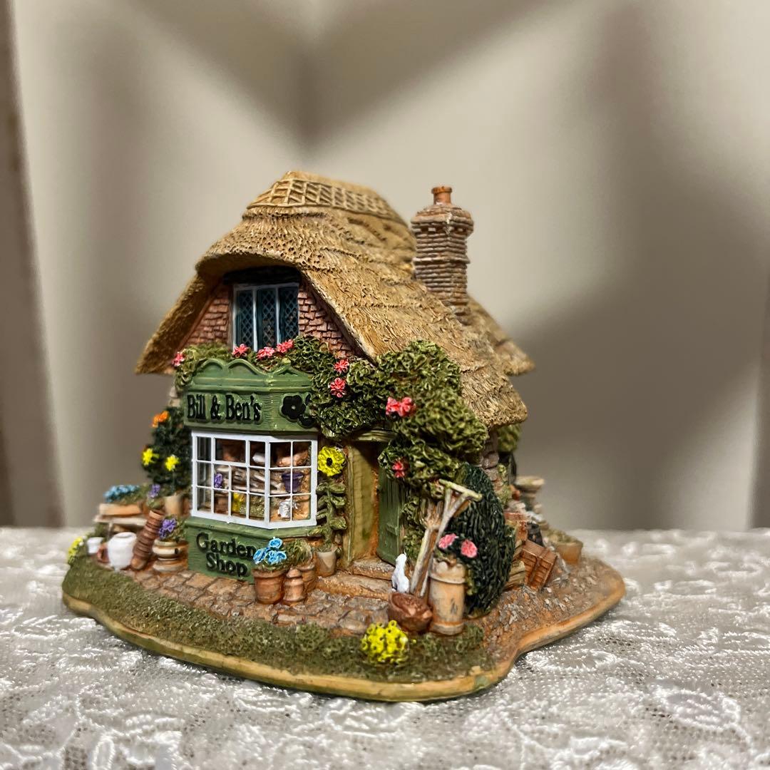 リリパットレーン　BILL AND BEN'S