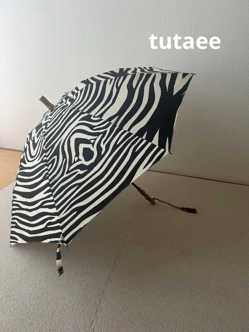 傳 tutaee(ツタエ)　ツタエノヒガサ　折り畳み日傘　***即購入可能***