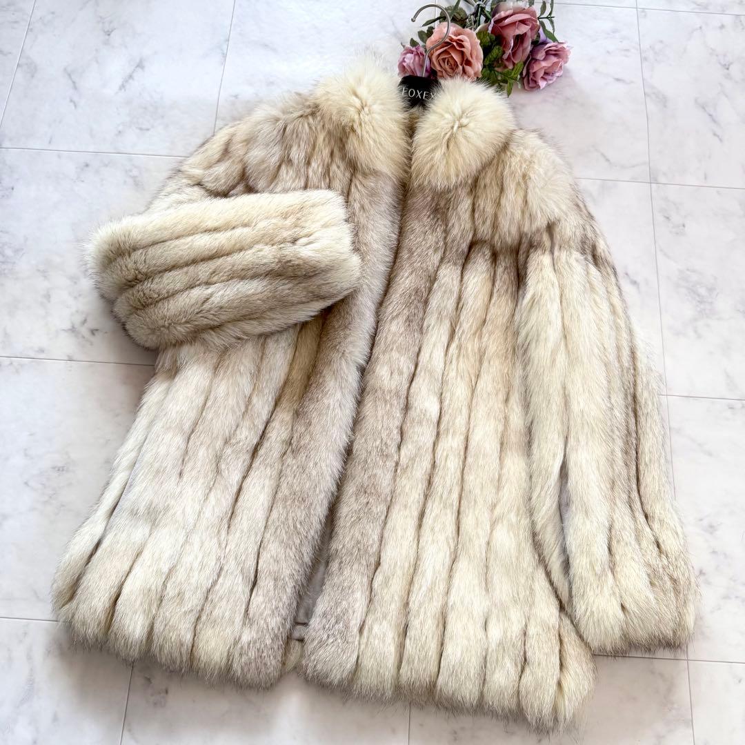 ボリューム◎ブルーフォックス ファーコート リアルファー 毛皮 毛並み◎