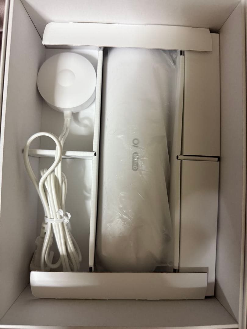 オーラルB iO9 ホワイト アラバスタープロフェッショナル(充電式)