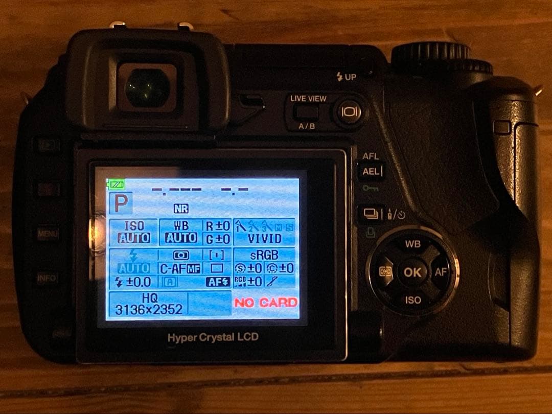 OLYMPUS E-330 デジタル一眼レフカメラ　 シャッター回数5250回