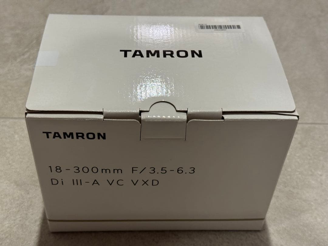 TAMRON 18-300mm F/3.5-6.3 フジXマウント用