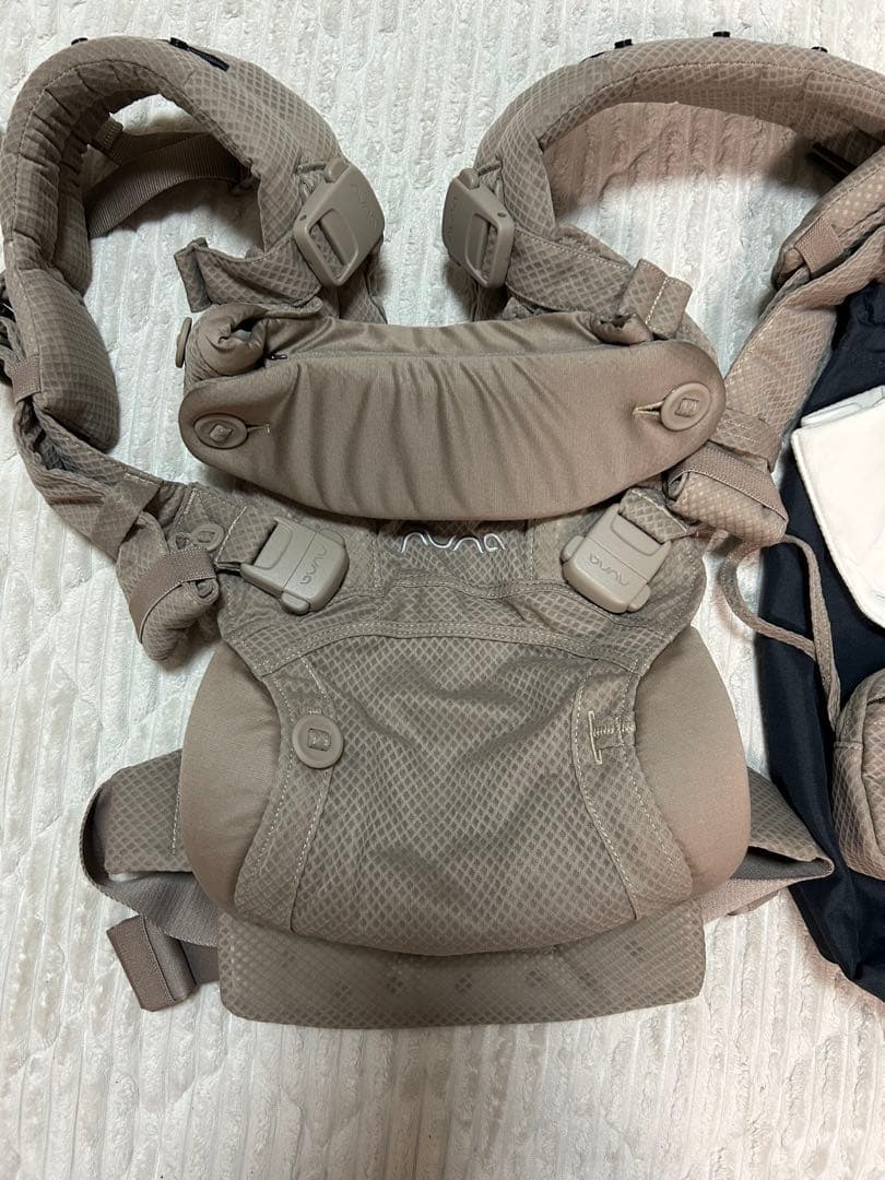 【専用】nuna ベビーキャリア cudl clik マッシュルーム