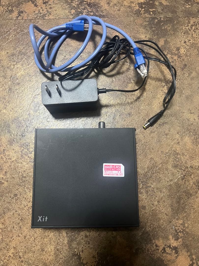 ワイヤレステレビチューナー　XIT-AIR120CW ピクセラAirBox