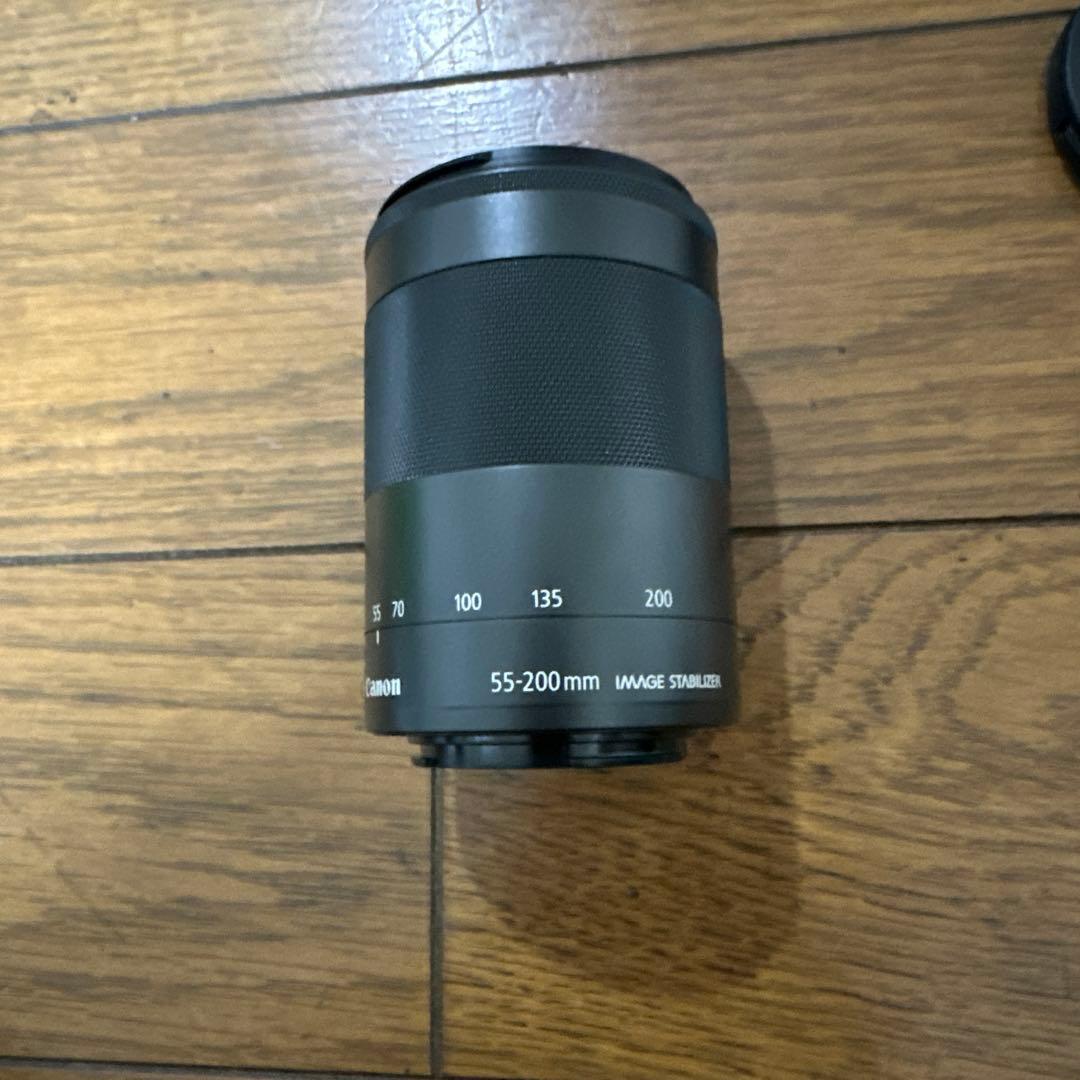 Canon EF-M 55-200mm ズームレンズ