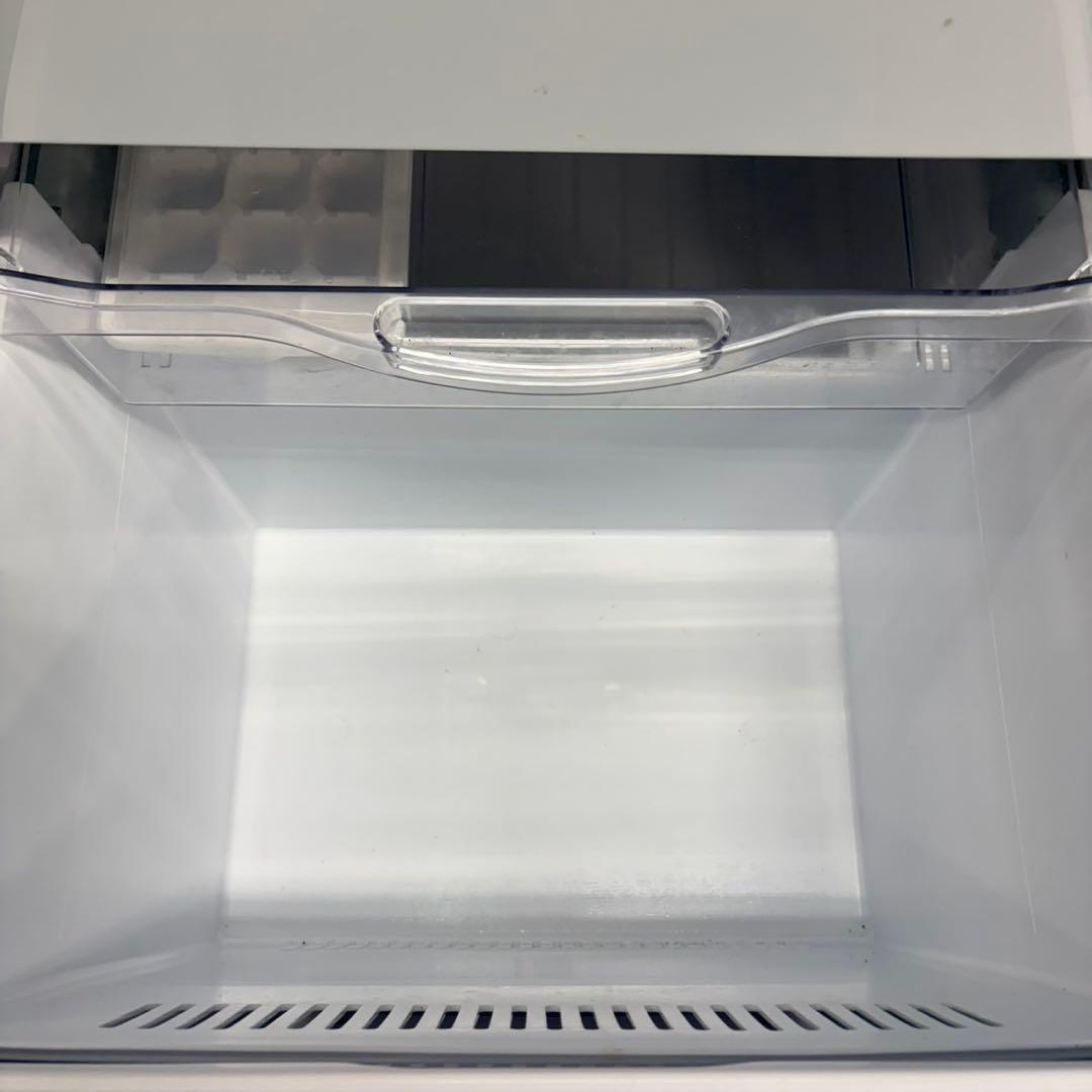 703 日立　冷蔵庫　大型　200L〜300L 半年保証付　美品　洗濯機有　格安