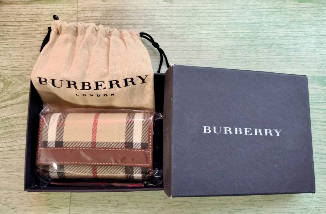 BURBERRY LONDON キーケース バーバリー 箱付き