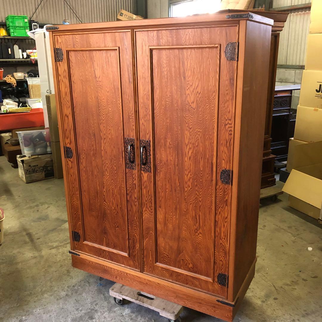 最高級 屋久杉天然杢突板の着物タンス 引出し25杯 木目の美しい屋久杉製