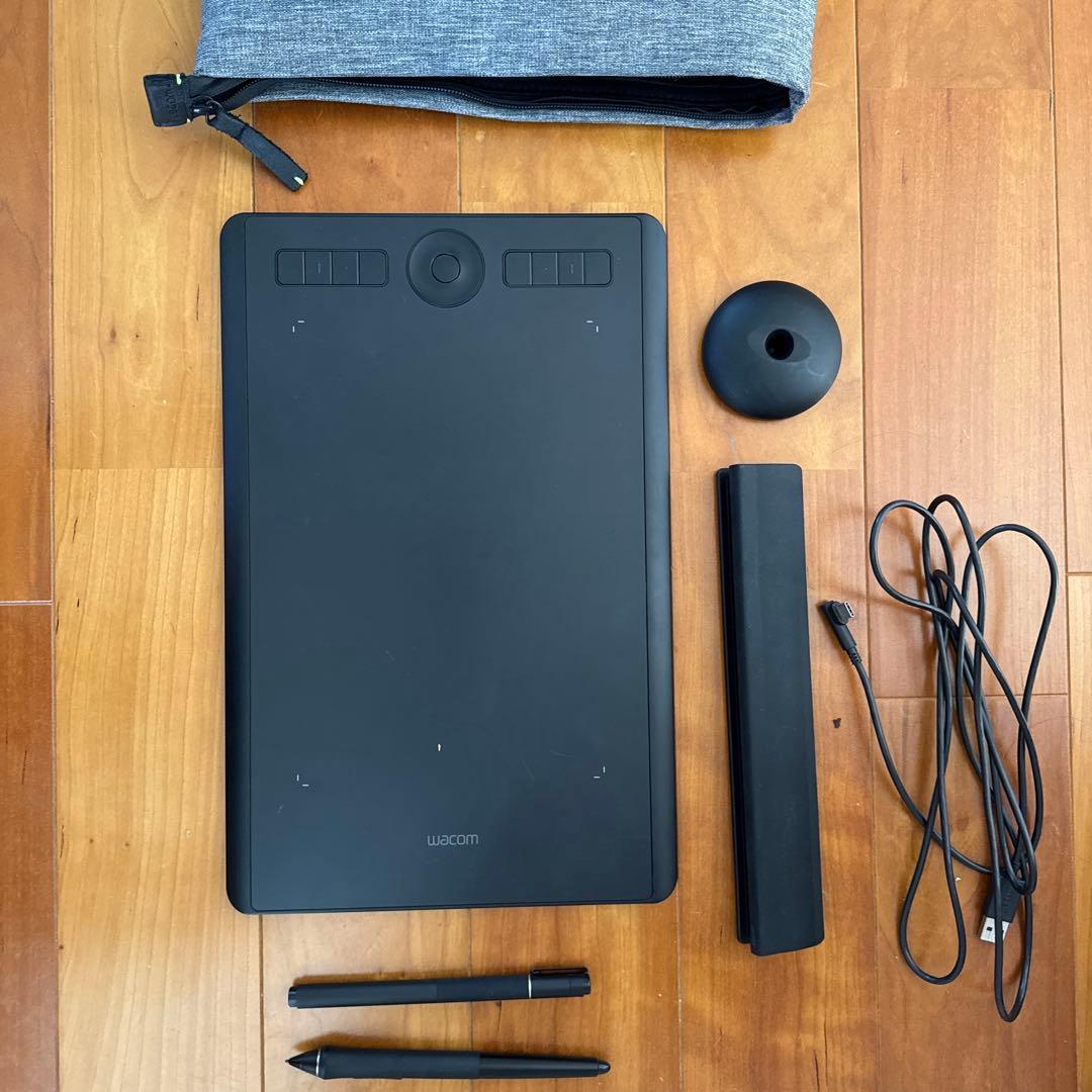 Wacom ペンタブレット本体　intros pro PTH-660