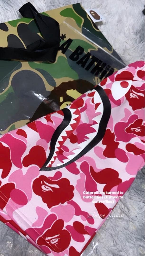 *A BATHING APE® サイズsとなりなります。
