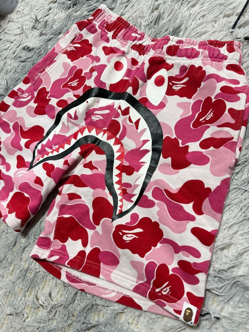 *A BATHING APE® サイズsとなりなります。