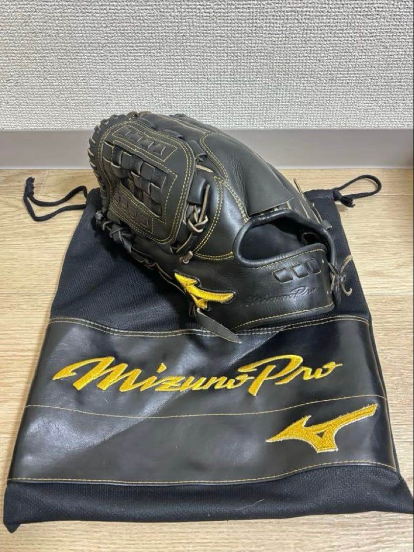 《王道》Mizuno Pro 軟式投手用グローブ　左投げ