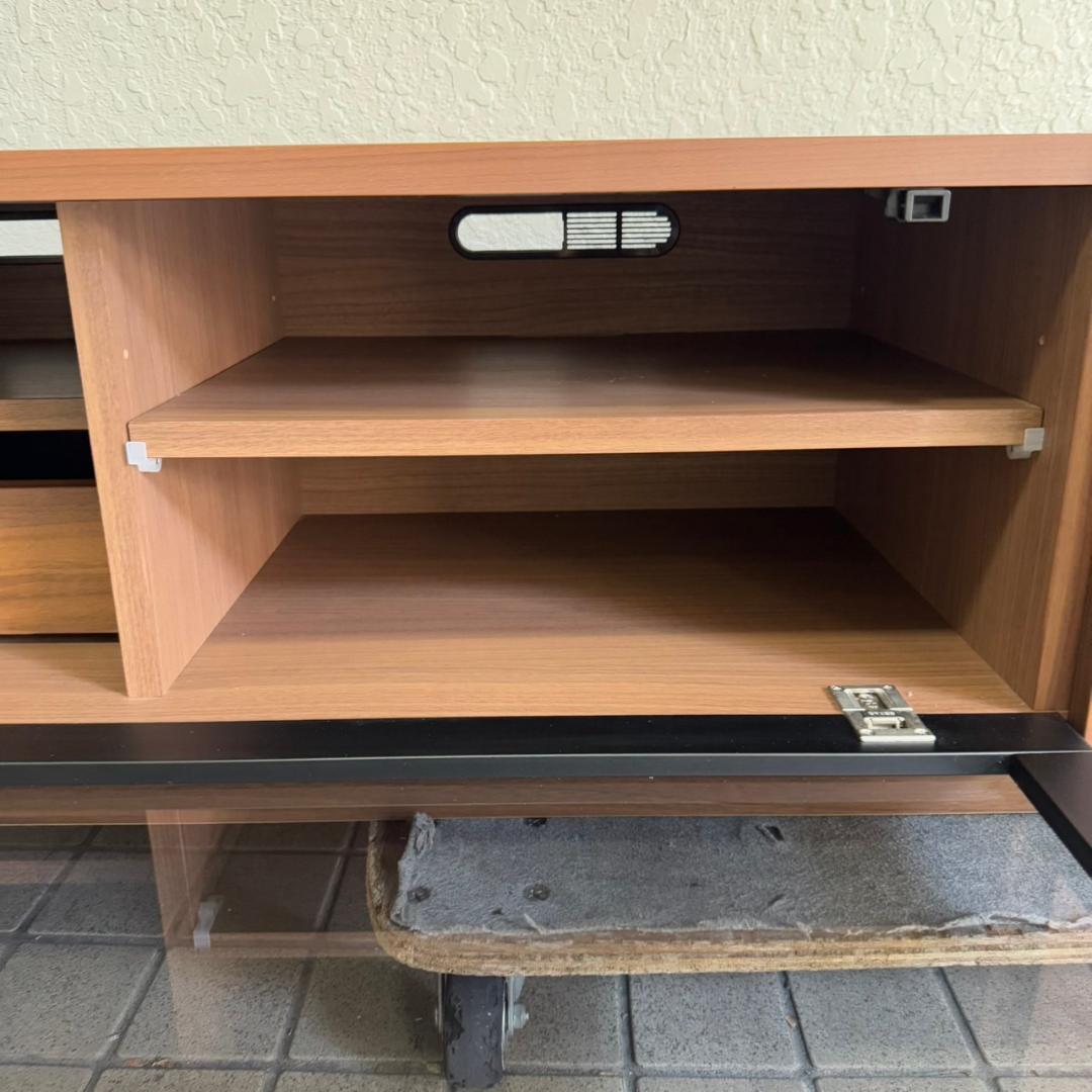 ♪ACTUS　テレビボード　SHINEシリーズ　ウォールナット材　アクタス
