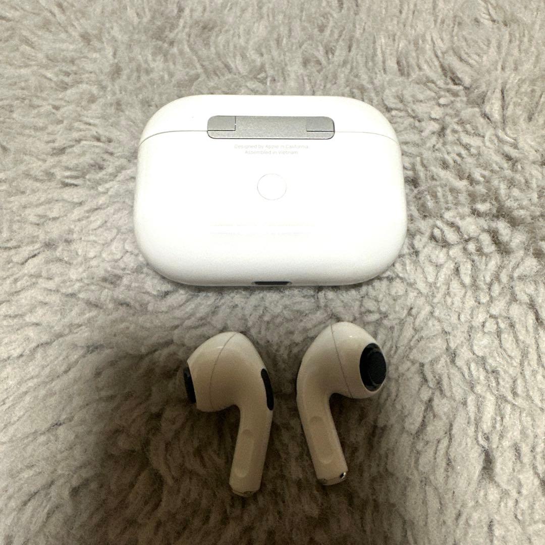 【お値下げ中】AirPods Pro MegaSafe 充電ケース付き
