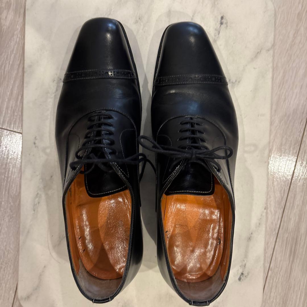 Santoni ブラック レザー ドレスシューズ