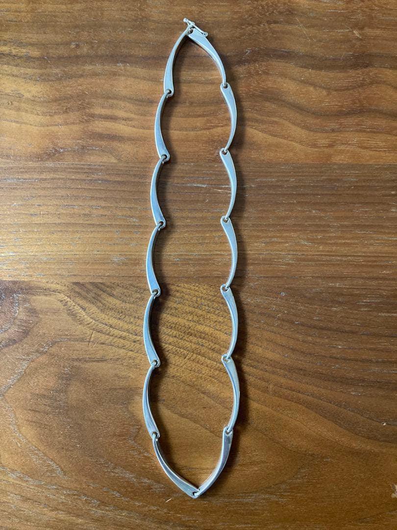 eat bold wavy necklace Sサイズ