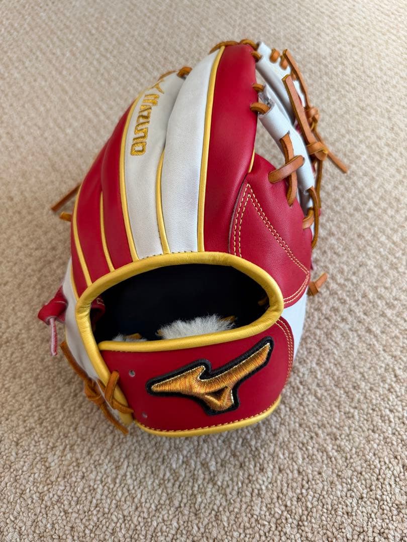 ミズノプロ　軟式グローブ レッド/シルバー