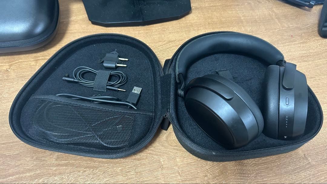 Sennheiser Momentum 4 Wireless