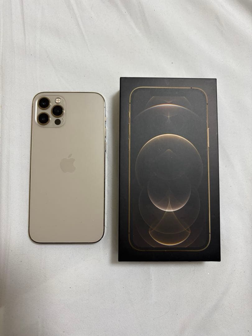 Apple iPhone 12 Pro ゴールド ケース付き