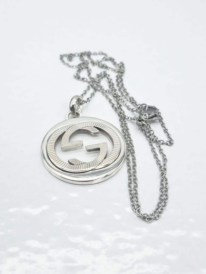 GUCCI インターロッキングGG ギョーシェSV925