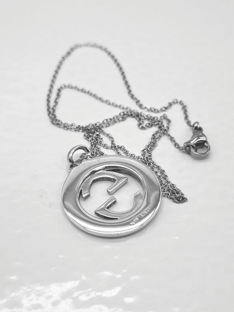 GUCCI インターロッキングGG ギョーシェSV925