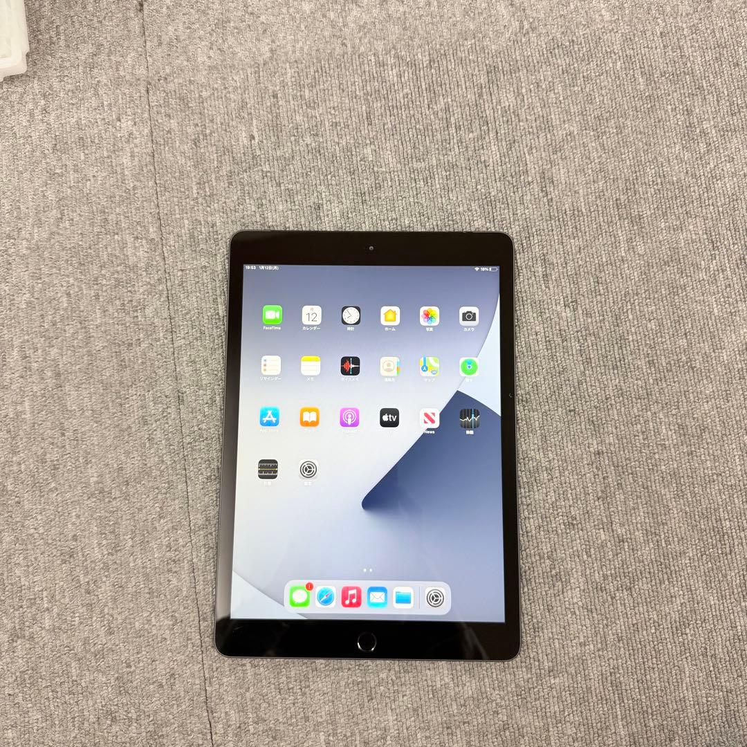 「美品」iPad第8世代 32G Wi-Fi + Cellularスペースグレイ